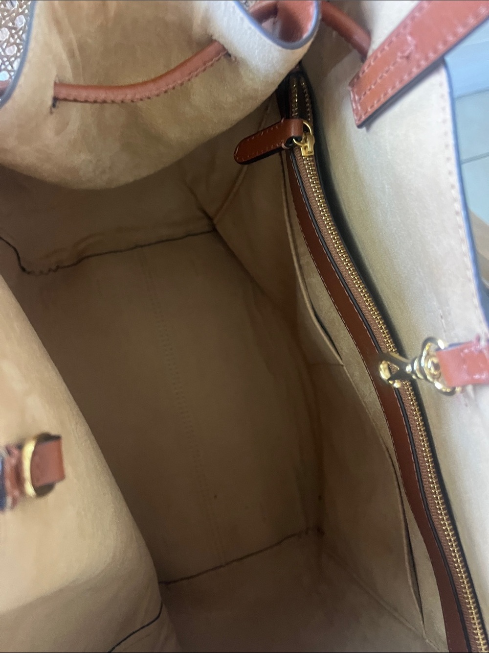 Ralph Lauren medium Andie chestnut color supple full grain leather shoulder bag - Picture 7 of 11